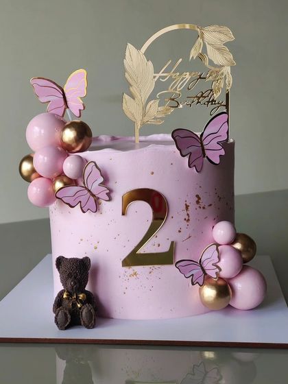 Swetha Mehta - Custom Non-Fondant Cakes Additional Work & Showcase Reels photo 10