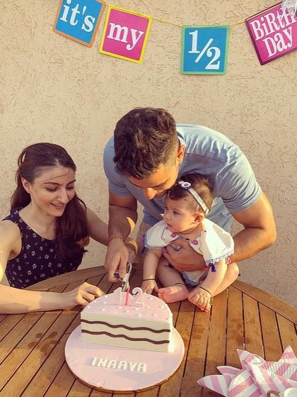 A precious memory from Inaaya's half birthday celebration with her parents, Soha Ali Khan and Kunal Khemu. This was the very first cake I made for her.