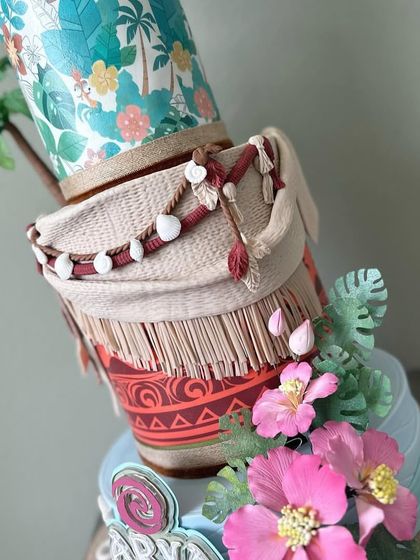 Cakenest - Online Baking & Business School Fun Themed & Character Cakes photo 16