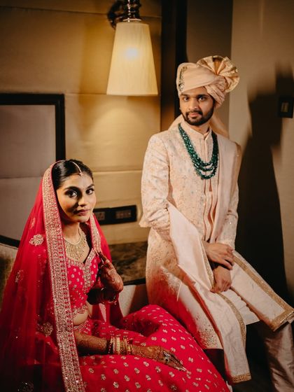 A classic, formal portrait of the bride and groom. We ensure you have those essential, beautifully posed shots for your wedding album.