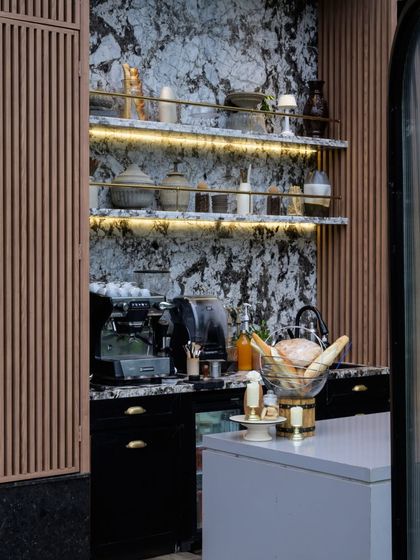 Signature Restaurants & Clubs photo 24