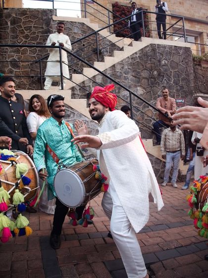 Grand Entrances & Cherished Moments photo 14