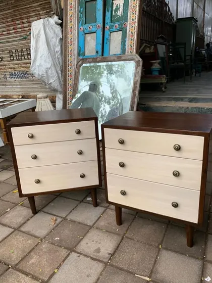 Another shot of the custom nightstands.