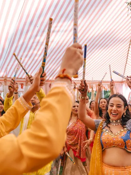 Pure happiness captured during a Haldi Dandiya fiesta. It’s moments like these, full of smiles and laughter, that I strive to create at every event.