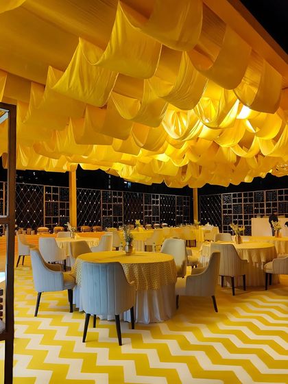 Elegant Entrances & Decor Details photo 25