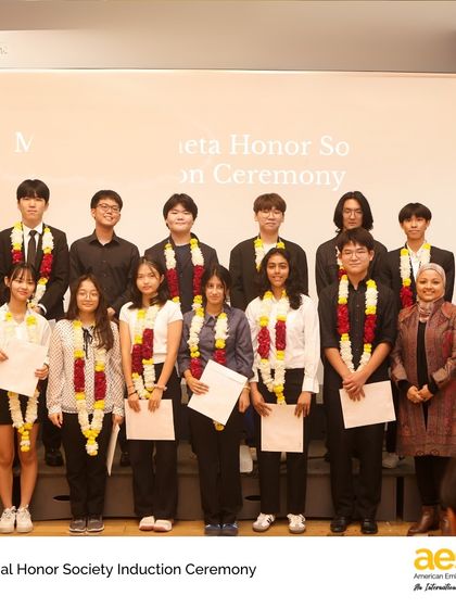 The Science National Honor Society welcomes its new members. This group is dedicated to encouraging scientific thought, advancing scientific knowledge, and serving the community.