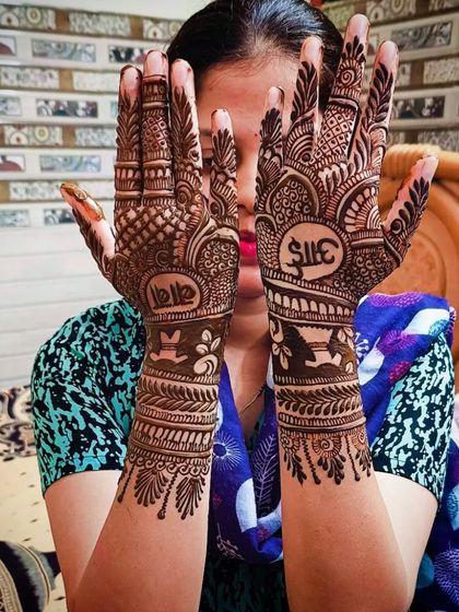 Festive Mehandi for Karva Chauth, Diwali & Eid photo 6