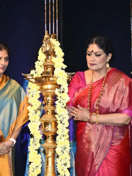 A moment of prayer while lighting the inaugural lamp at Krishna Gana Sabha. I am grateful for the opportunity to be a part of such a prestigious festival.