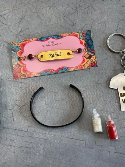 The Rakhi Combo 5.0 shown with the black half-kada option.