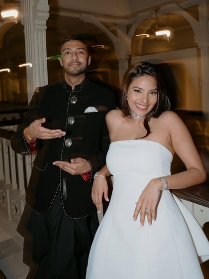 Modern Pastel & Ivory Brides photo 30