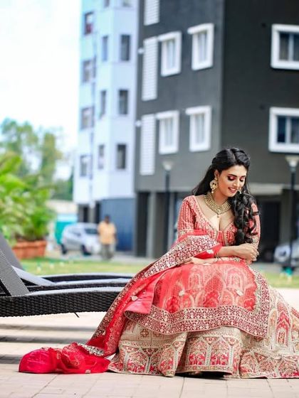 Aarvi The Designer Vastra - Designer Wear Rentals Bridal & Reception Lehengas photo 3