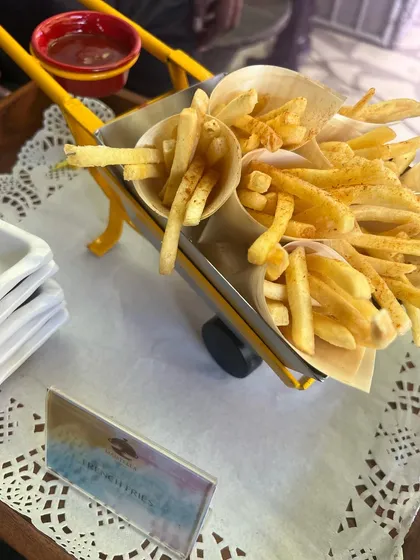 Our take on peri-peri fries, served in a fun, miniature wheelbarrow. We love finding creative serveware to make the food display interactive and memorable for your guests.