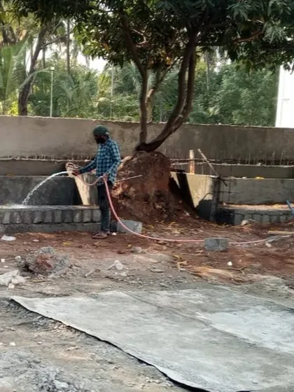 A duplicate image of the planter box construction.
