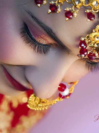 Vibrant Bridal Portraits photo 79