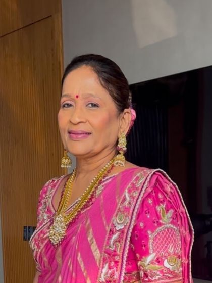 Timeless Beauty: Makeup for Mature Skin photo 3