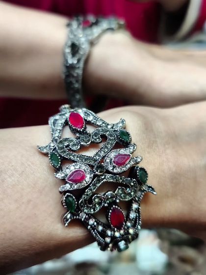 Statement & Symbolic Jewellery photo 13