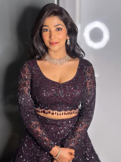 Glam Reception & Sangeet Looks photo 24