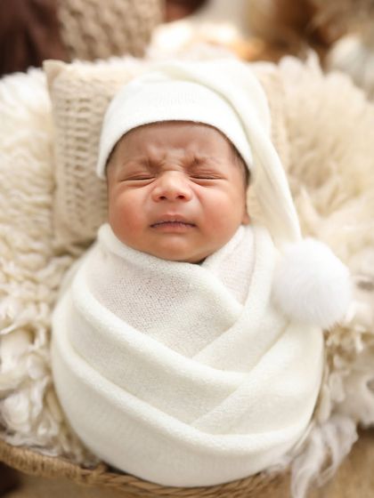 Those little sleepy expressions are my favorite. This baby is making the cutest face while dreaming. ❤️