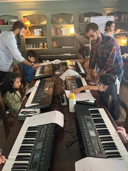 A peek into our hands-on keyboard workshop at Soho House Mumbai. We keep our group classes small so every child gets the attention they need to explore and learn at their own pace.
