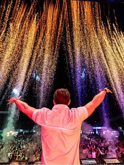 Every show ends with a bang. Zedd's Telos India Tour concluded with an explosive shower of sparks and confetti, a signature finale that leaves the crowd breathless and wanting more.
