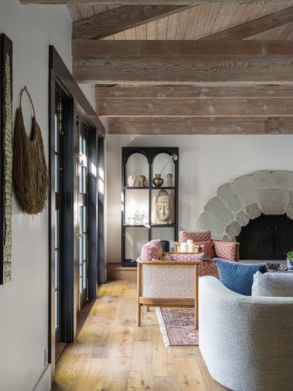 Full-Scale Transformations: International Residences photo 51