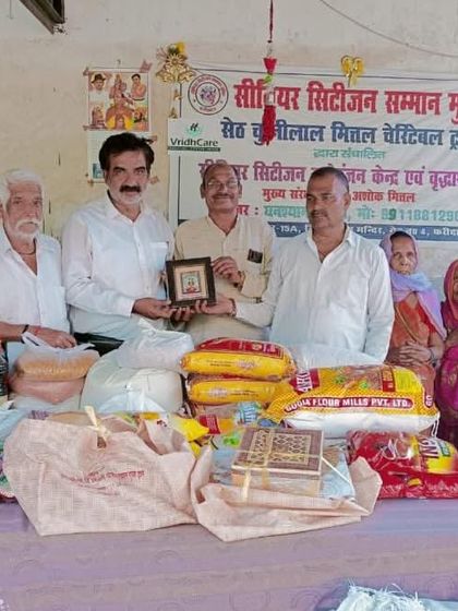 Providing ration and supplies to a senior citizen center through the VridhCare organization. It is our collective responsibility to care for our elders.