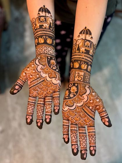 Mitali - Bridal Mehendi Custom Story & Portrait Mehendi photo 56