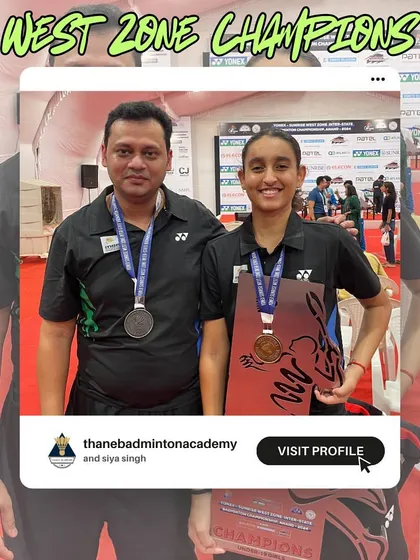 Siya Singh with her gold medal from the West Zone Championship Team Event, representing Maharashtra.
