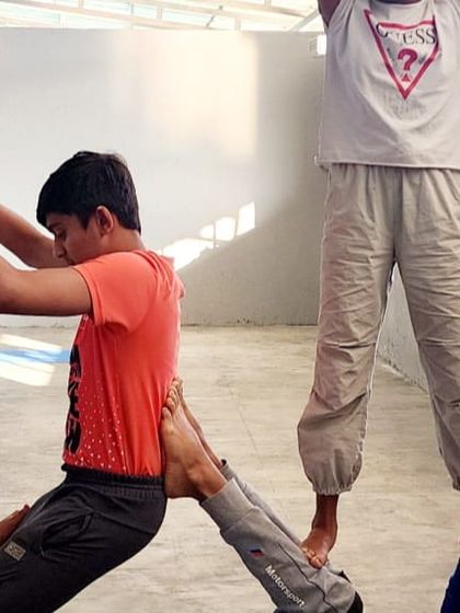 Swimsquare - Swimming Lessons Dry-Land Training: Strength & Flexibility photo 17