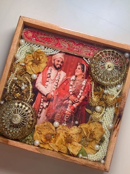 Varmala & Keepsake Photo Frames photo 7