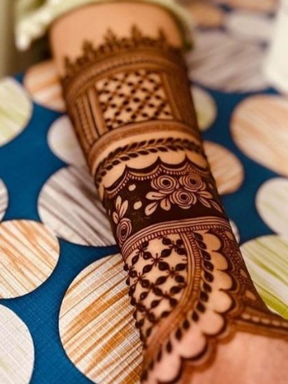 Intricate Bridal & Engagement Mehandi photo 20