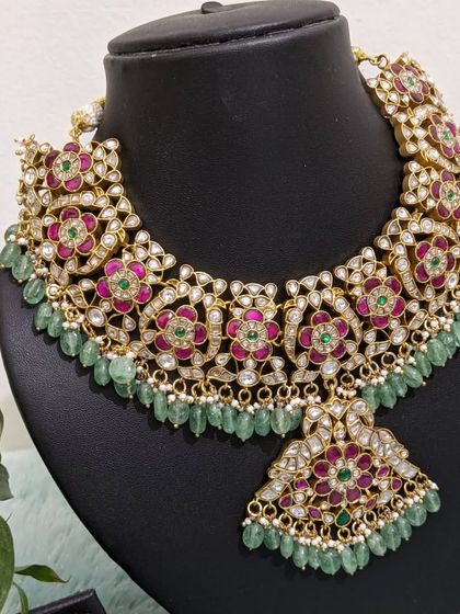 Aakruthi Abharana - Personal Jewellery Styling Exquisite Jadau & Kundan Collection photo 3