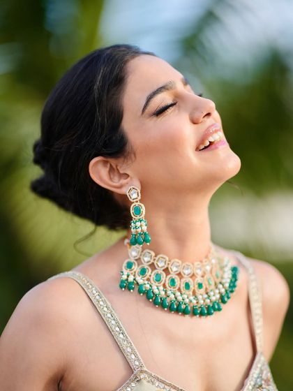 A close-up on the beautiful jewellery that completed this look. The right accessories are essential to elevate any outfit.