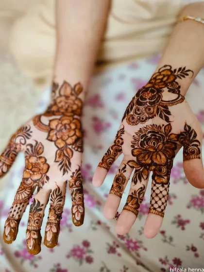 A beautiful floral design for a happy client from Dubai, featuring delicate flowers and leaves.