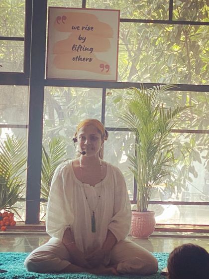 An announcement for my April Detox online sessions. As the seasons change, our bodies require a cleanse. This series focuses on cleansing the liver and glandular system to adapt and thrive.