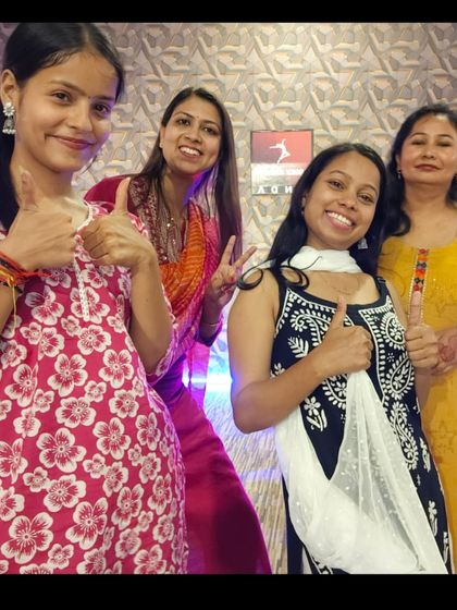 Greater Noida Dance Academy - Dance Classes Ladies Only Dance & Fitness photo 20