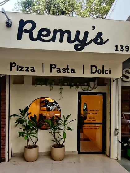 Welcome to Remy's, our cozy Italian cafe in Meharchand Market, Lodhi Colony. We wanted to create a spot where you can enjoy a soulful meal, grab a quick takeaway, or just unwind. Come say hello.