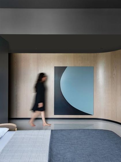 A Hint of Azul: Curvilinear Forms & Color photo 17