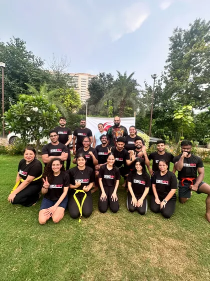 Another great moment from our second retreat, capturing the smiles and positive energy of our community. These events strengthen our bonds and collective spirit.