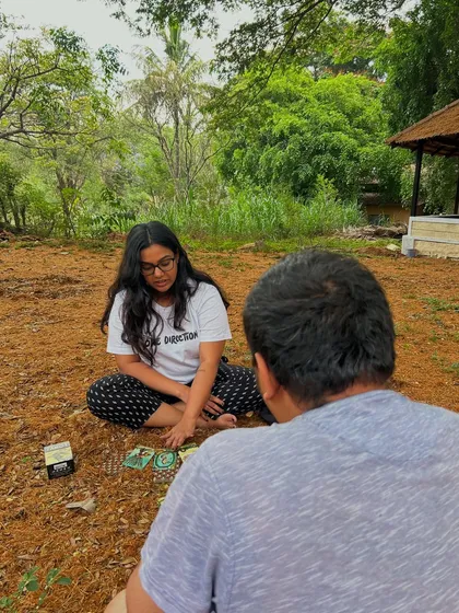 Another angle of a reading in nature. Being surrounded by the earth and its vibrant colors helps me reconnect with a sense of wonder and deliver some of my most heartfelt and impactful readings.