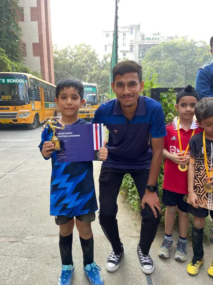 Announcing the individual award winners from the Intra DYFA Cup: Best Defender, Top Scorer, Star of the Day, and Best Goalkeeper.