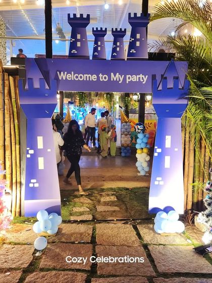 Additional Work & Behind the Scenes photo 17