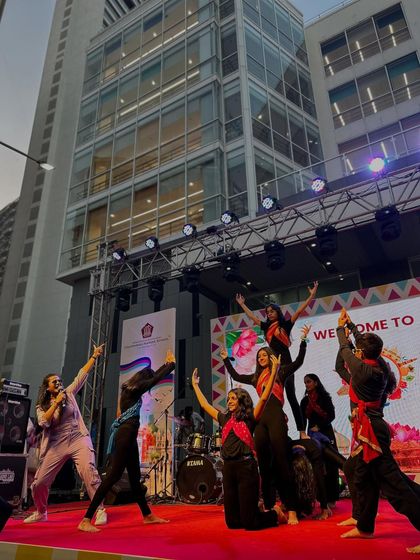 Festivals, Parties & Carnivals photo 13