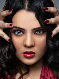 Photoshoot & Editorial Makeup