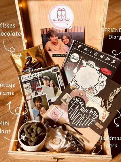 Could this BE any more perfect for a F.R.I.E.N.D.S. fan? I had so much fun creating this themed hamper, complete with a show-inspired diary, a vintage photo frame, a handmade card, and a mini plant.