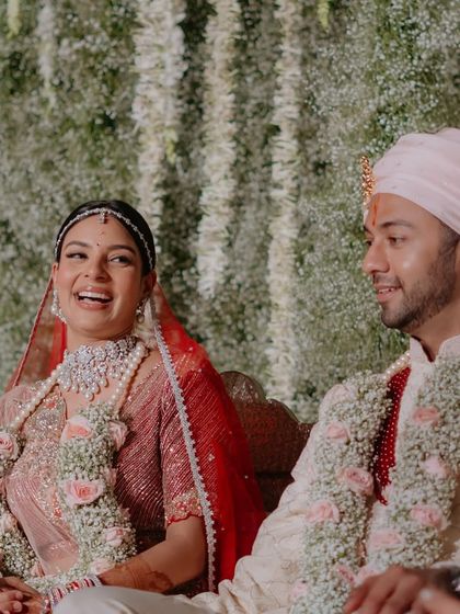 Timeless Red Brides photo 32