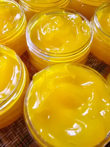 Look at the rich, jelly like texture of the Saffron Gel. It's packed with real Kashmiri saffron to give your skin a natural, healthy glow.