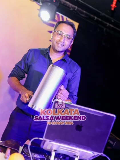 Here I am with my Guiro at the Kolkata Salsa Weekend. Adding live percussion to my DJ sets is one of my favorite ways to interact with the music and the dancers.