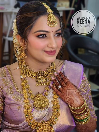 A close-up of bride Nidhi's beautiful South Indian bridal makeup. I focused on creating a radiant base with soft, defined eyes and a complementing lip color.