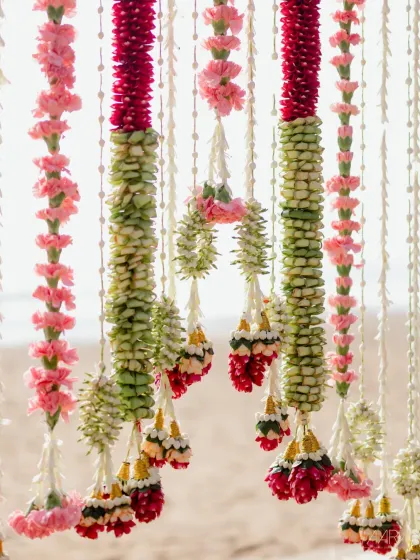 Aara Design & Decor - Event Design & Decor Artistic & Floral Details photo 4